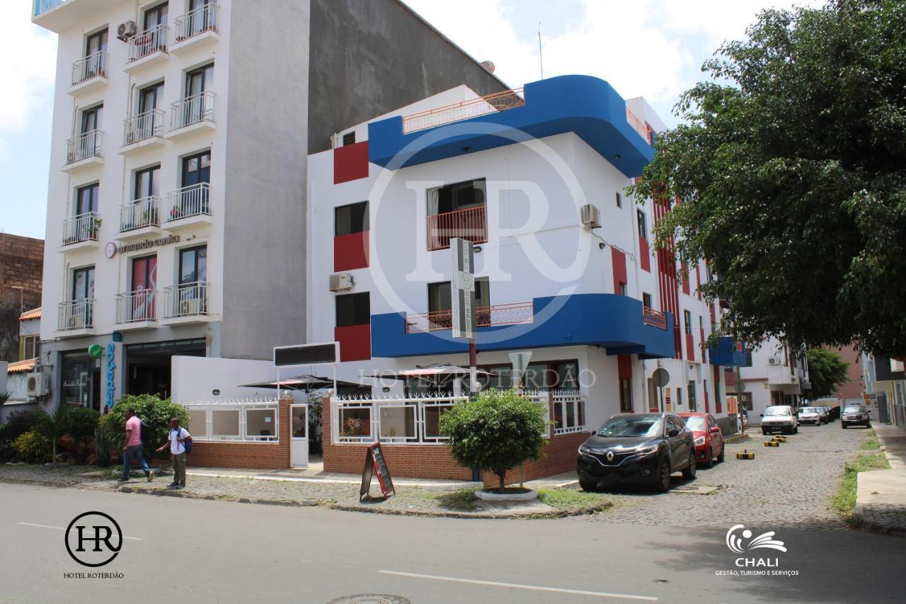 Hotel Roterdao "Under New Management" Praia Exterior photo