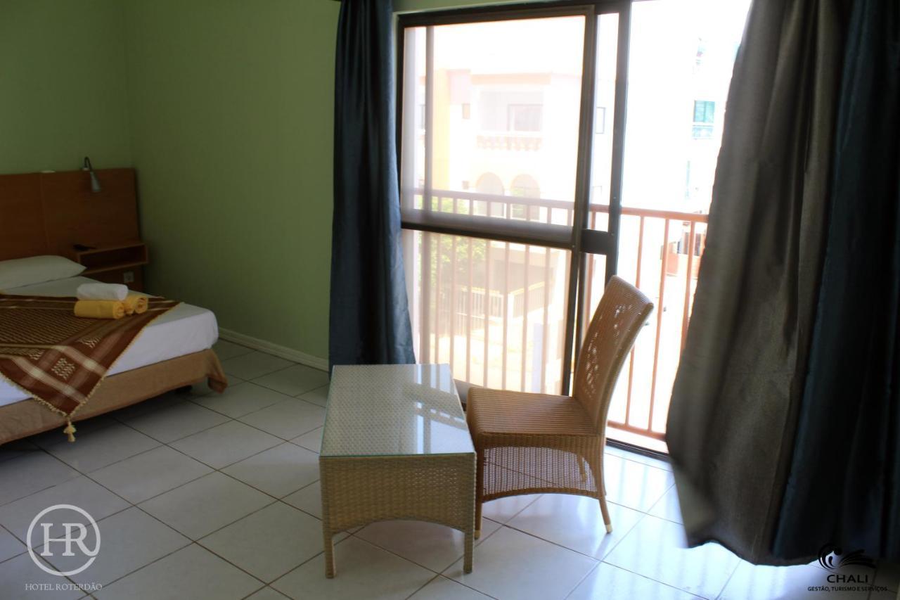 Hotel Roterdao "Under New Management" Praia Exterior photo