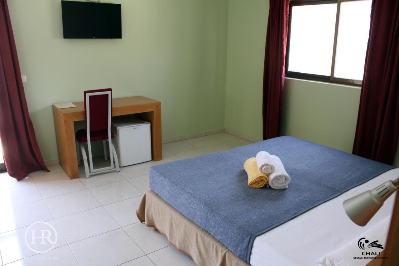 Hotel Roterdao "Under New Management" Praia Exterior photo